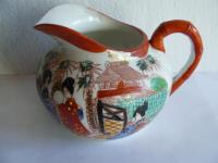 PORCELANOWY JAPOŃSKI MLECZNIK