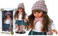 Lalka 35cm w zimowym ubranku, mówi i śpiewa po polsku; 43x27x10cm