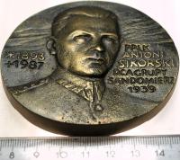 Medal 1989 ppłk Antoni Sikorski Dowódca Grupy SANDOMIERZ 1939