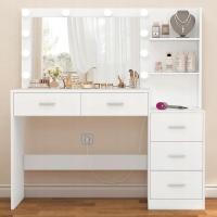 Duża toaletka z dużym lustrem i oświetleniem LED i stacją ładującą