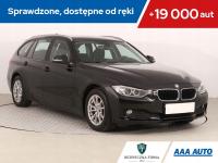 BMW 3 318 d, 1. Właściciel, Navi, Xenon, Bi-Xenon