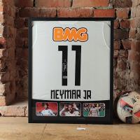 Neymar, Santos - koszulka z autografem w ramie (zag)