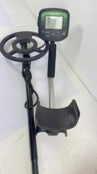 WYKRYWACZ METALI DELTA 4000