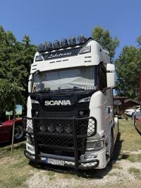 OSŁONA PRZECIWSŁONECZNA TRUCKKING SCANIA NG S&R 2016- WYCIĘCIA NA 7 OBRYSÓW