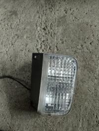 Trafic Vivaro 06-14 lampa cofania