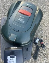 Robot Koszący Husqvarna 220 AC Auto Mower do 1800 M2