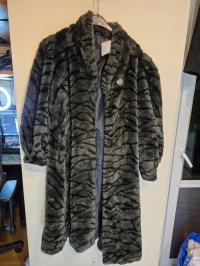 Futro sztuczne rozmiar S