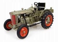 Model ZETOR 25 1:43 Hobbies Zetor 25 (1951) zielony