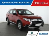 Mitsubishi Outlander 2.0, Salon Polska