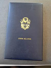 WYSPY COOKA zestaw 7 monet 1987 Oryginalny Folder