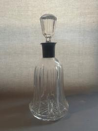 Karafka kryształowa ze srebrnym okuciem