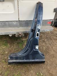 MERCEDES W220 S SŁUPEK ŚRODKOWY LEWY LIFT 189