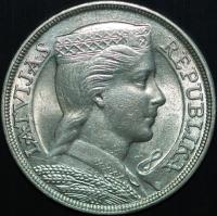 Łotwa - 5 Lati 1932 - około menniczy egzemplarz