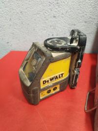 LASER DEWALT DW087