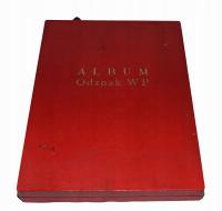 Футляр для значков альбом значков польской армии-период до 1989 г.