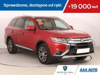 Mitsubishi Outlander 2.2 DI-D, Salon Polska