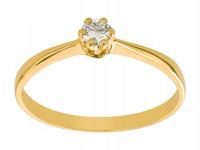 Классический узор из желтого золота с бриллиантом 0.10 ct