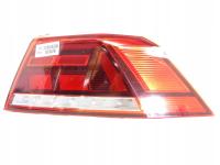 LAMPA PRAWA TYŁ TYLNA VW PASSAT B8 SEDAN 3G5945096E