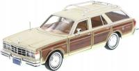 Chrysler LeBaron Town & Country 1979 model 1:24 Motormax 73331 cashmere
