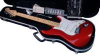 FENDER AMERICAN SERIES Stratocaster Chrome Red, 2004 rok, USA