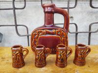 Stara ceramiczna karafka + kieliszki