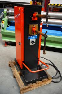 Zgrzewarka punktowa Bege typ 10 - moc 10 kVA