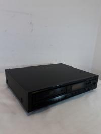 Odtwarzacz ONKYO DX-6620 D3437