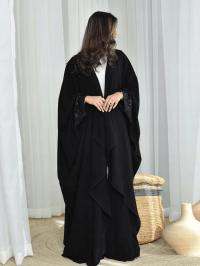 XC25109 SHEIN CZARNA LUŹNA NARZUTKA ZDOBIONA CEKINAMI (25)