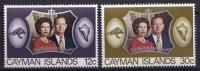 KAJMANY** Mi 303-4 Elżbieta II, 25rocz. ślubu