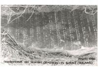 Suraż cmentarz Tombstone on Jewish cemetery p. Białystok fot. T. Wiśniewski