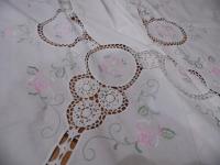 DUŻY BAWEŁNIANY OBRUS Z HAFTEM + SZYDEŁKO