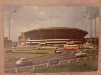 stara pocztówka - Katowice - hala Spodek, rondo, auta - lata 80-te XX w.