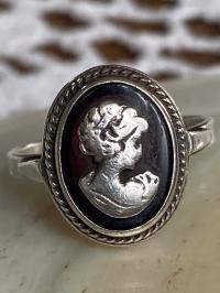 Warmet Agat pierścionek stary srebrny kamea