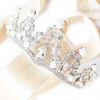 Elegancka korona tiara diadem z perłami kryształkami ŚLUBNA ozdoba na głowę