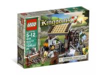 LEGO 6918 Kingdoms - Atak na kuźnię. Pogniecione pudełko.