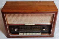 410.СТАРОЕ ТРУБЧАТОЕ РАДИО STRADIVARI 2 RFT