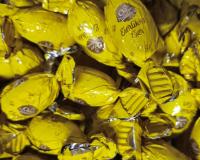 Cukierki Czekoladowe z nadzieniem Likier Jajeczny 300g