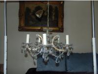 Żyrandol z kryształkami szklanymi