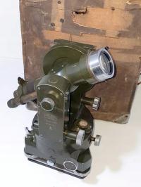 NIWELATOR TEODOLIT CARLZEISS THEO 030 85767 DREWNIANA SKRZYNIA