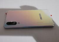 Смартфон Huawei P30 6 ГБ / 128 ГБ 4G (LTE) многоцветный