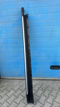 KIA SORENTO 2016-НАКЛАДКА НА ПОРОГ ЛЕВАЯ