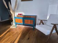 PIĘKNA KOMODA, POMOCNIK STYL PRL LATA 70, POLECAM