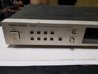 Tuner radiowy analogowy Harman Kardon TU915 srebrny