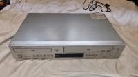 DVD-плеер с видеомагнитофоном VHS Samsung DVD-V6500