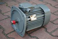 Silnik kołnierzowy 0.75kw. 700obr./min.. VEM
