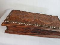 Szkatułka drewniana pięknie rzeźbiona