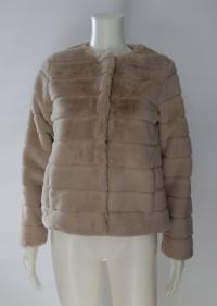 VA VITE 34 XS BEŻOWE JASNE FUTERKO SZTUCZNE ELEGANCKIE DOPASOWANE KRÓTKIE