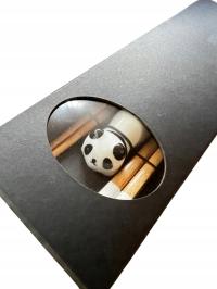 Zestaw pałeczek z ceramicznymi podstawkami 