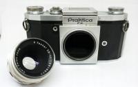 Aparat Praktica Fx z obkektywem Carl Zeiss Jena Tessar 2,8/50 red T futerał