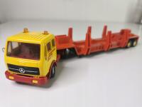 Matchbox Super Kings Ciężarówka Mercedes Truck K135 + Przyczepa